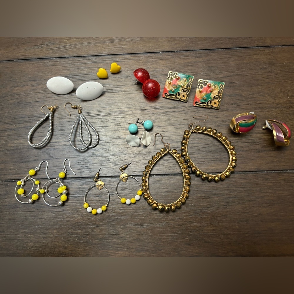 Vintage Misc earrings for pierced ears